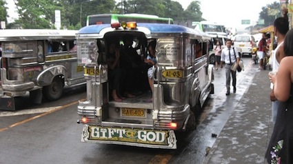 david farinas and jeepney school-in-a-cart nov 2012
